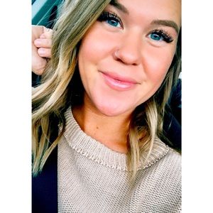 Meet your Posher, Kelsey